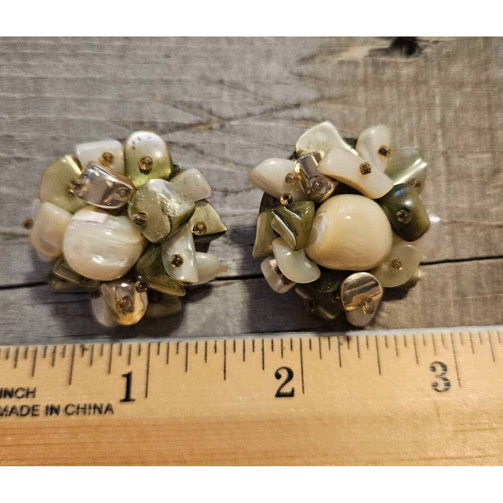 Vintage Cluster Clip On Earrings Faux‎ Pearl Bead Statement Jewelry - Picture 9 of 14